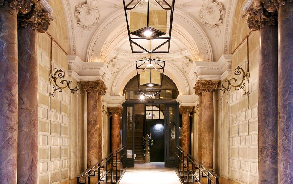 Hall Foto