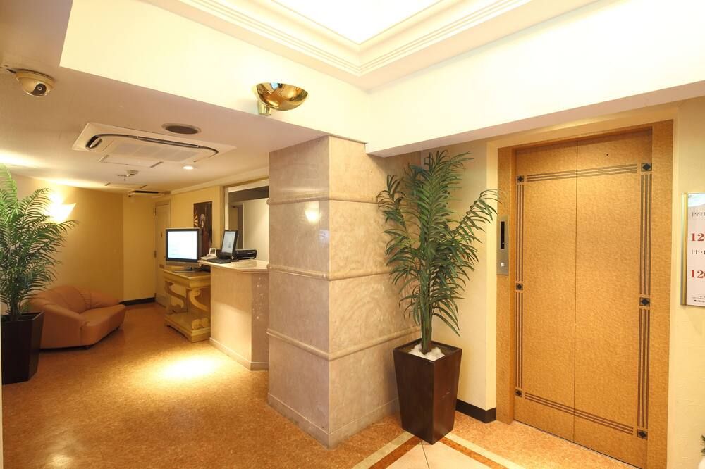 Hall