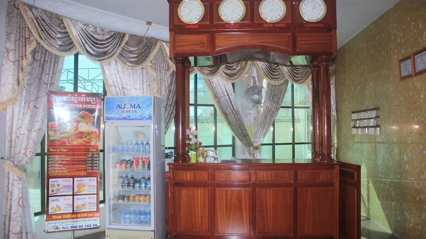 7 Makara Hotel