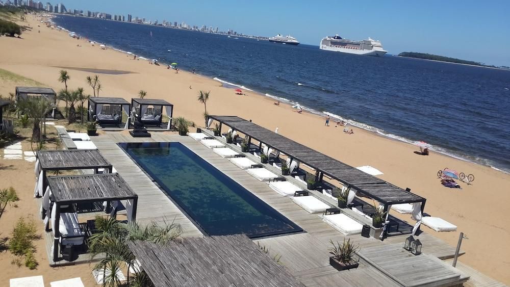 Strand