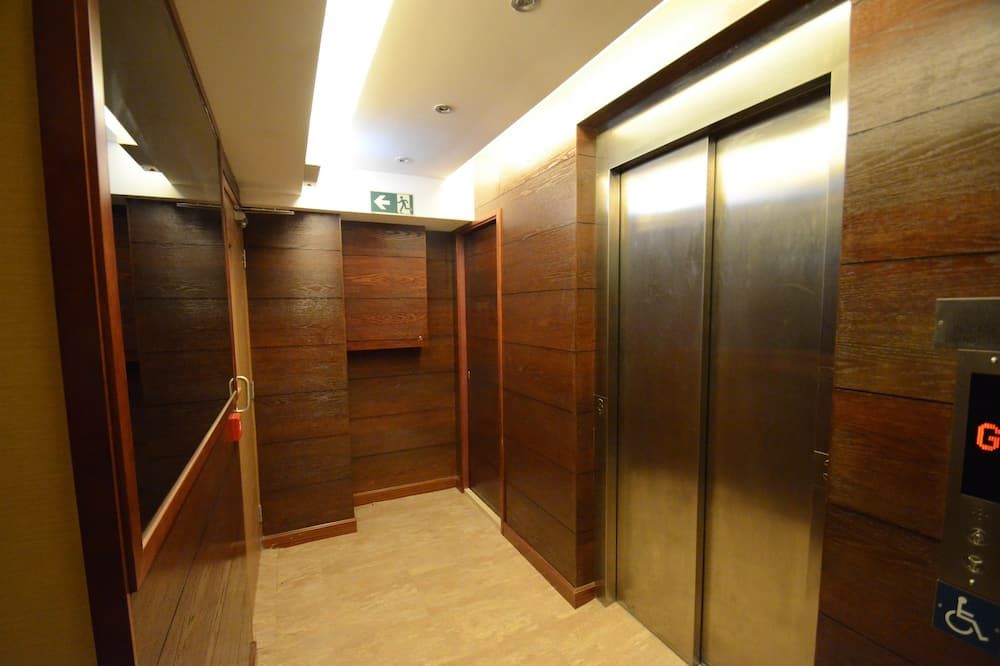 Hall