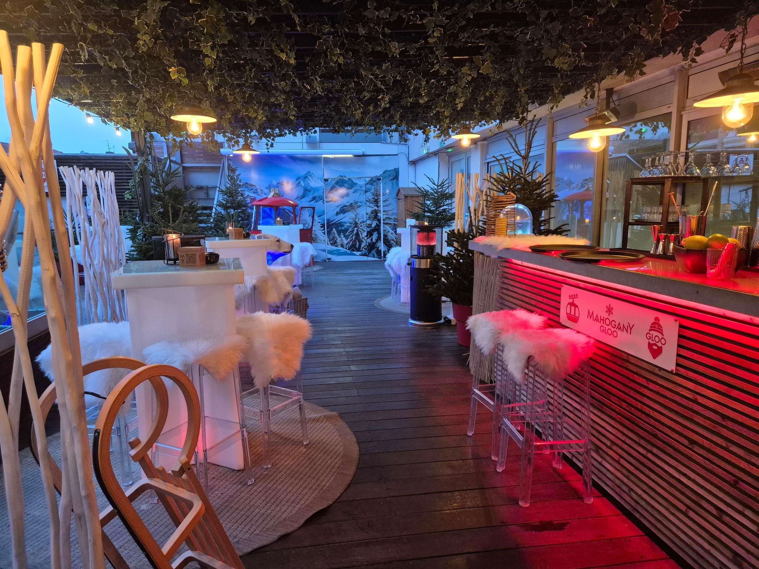Bar