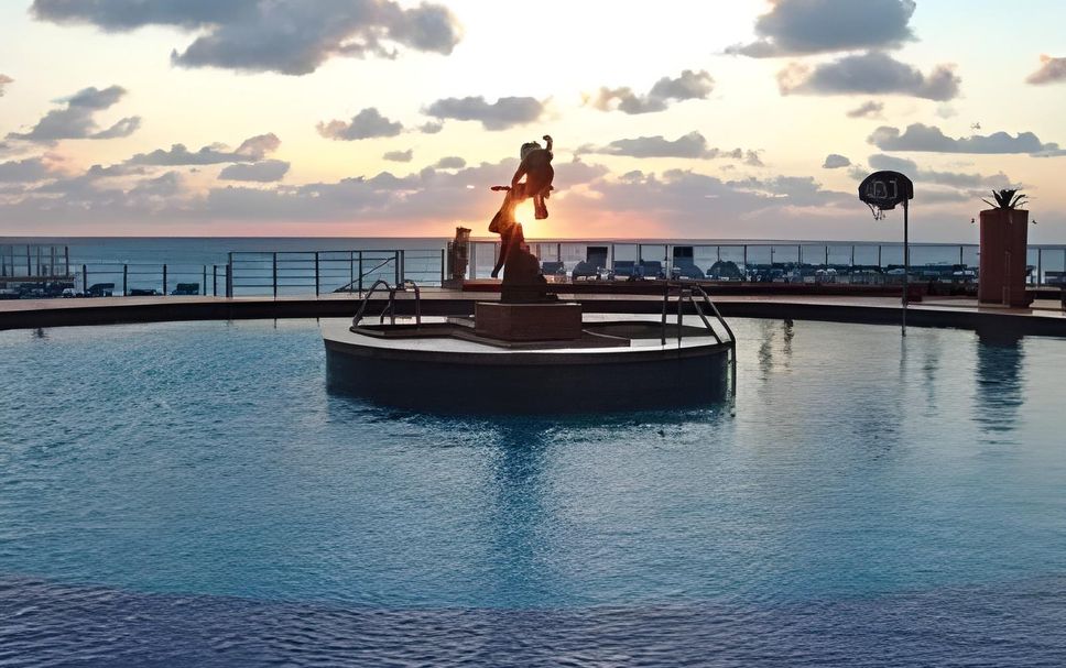 Svømmebasseng Foto