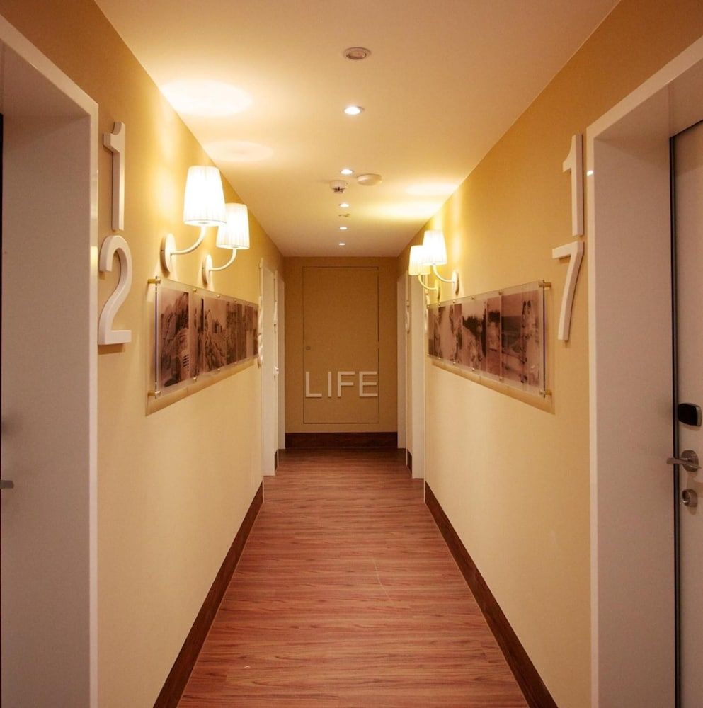 Hall