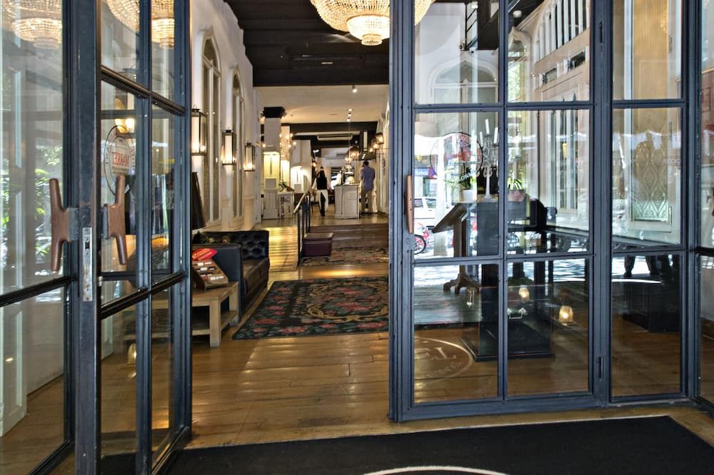 Hall