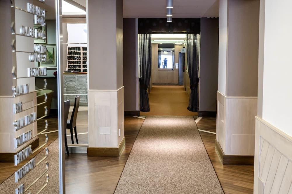Hall