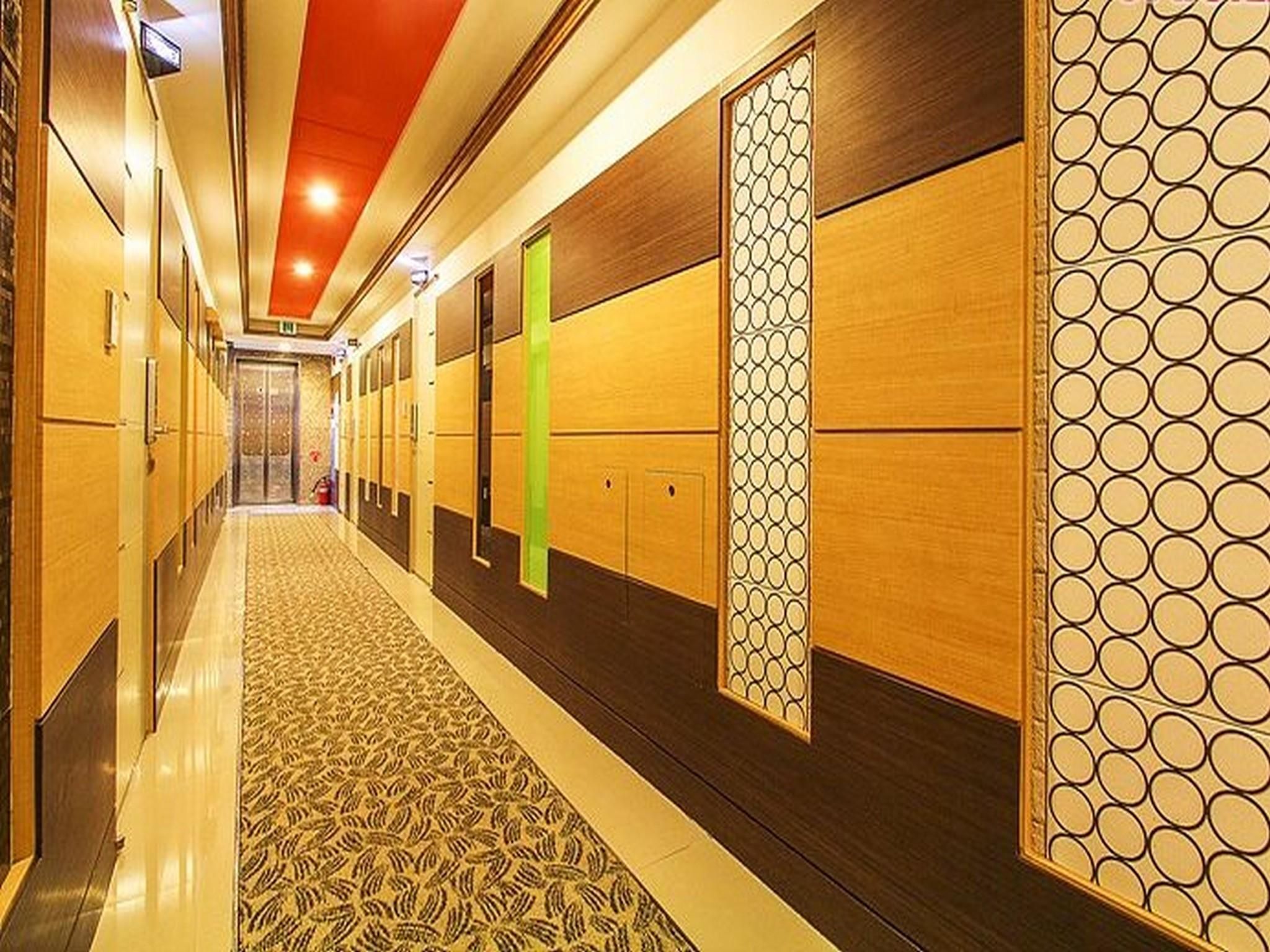 Hall