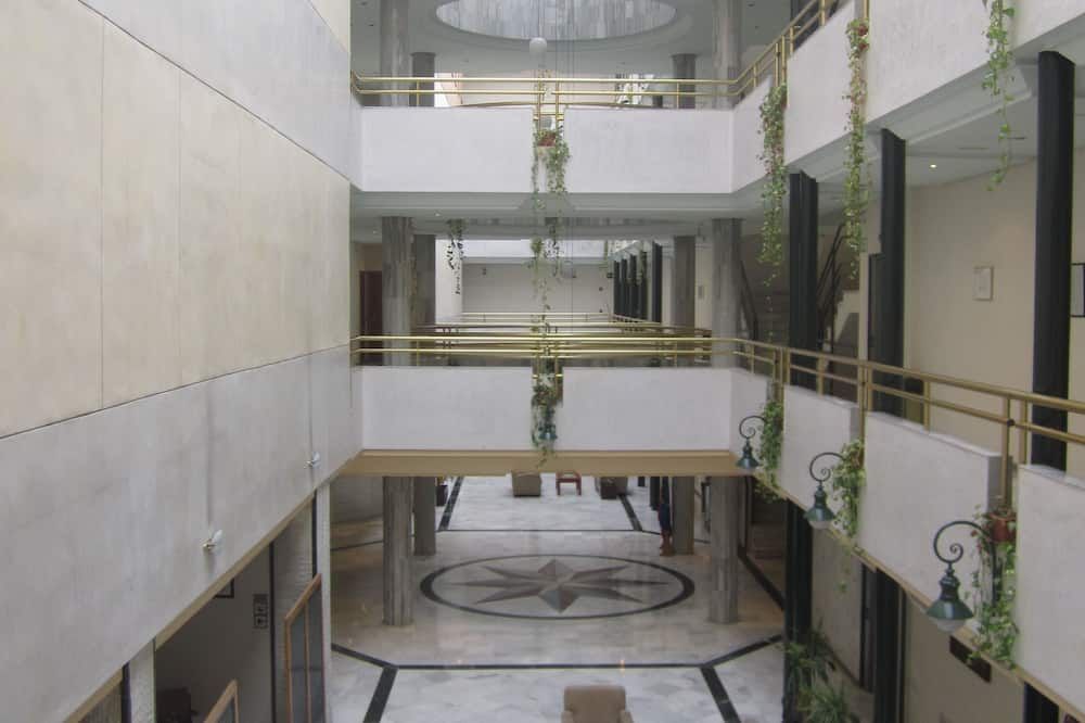 Hall
