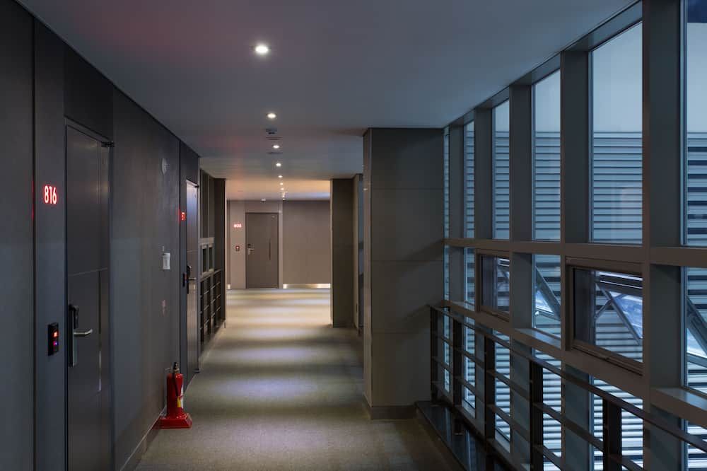 Hall