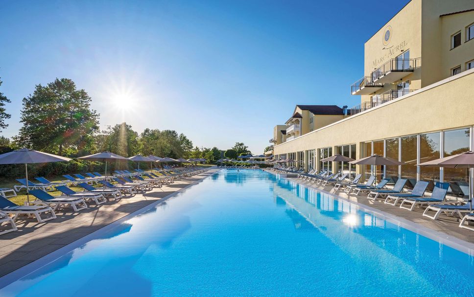 Svømmebasseng Foto