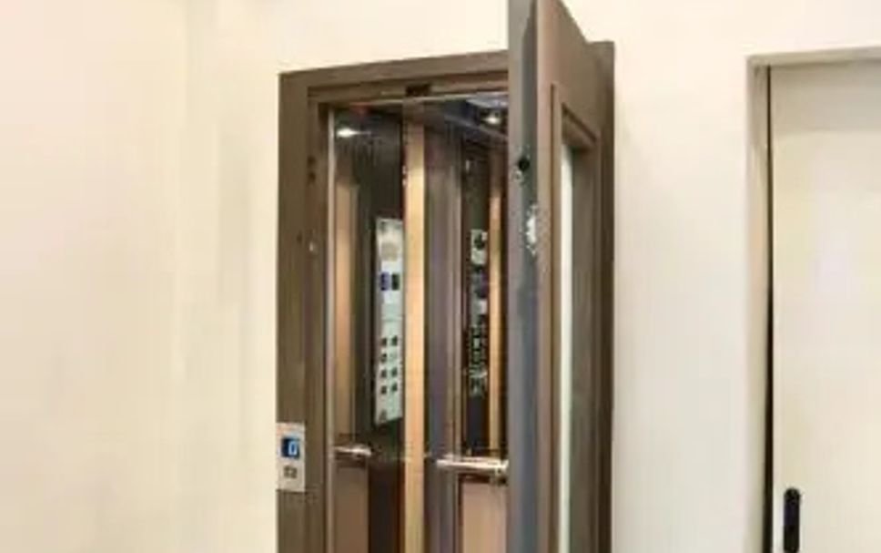 Hall Foto