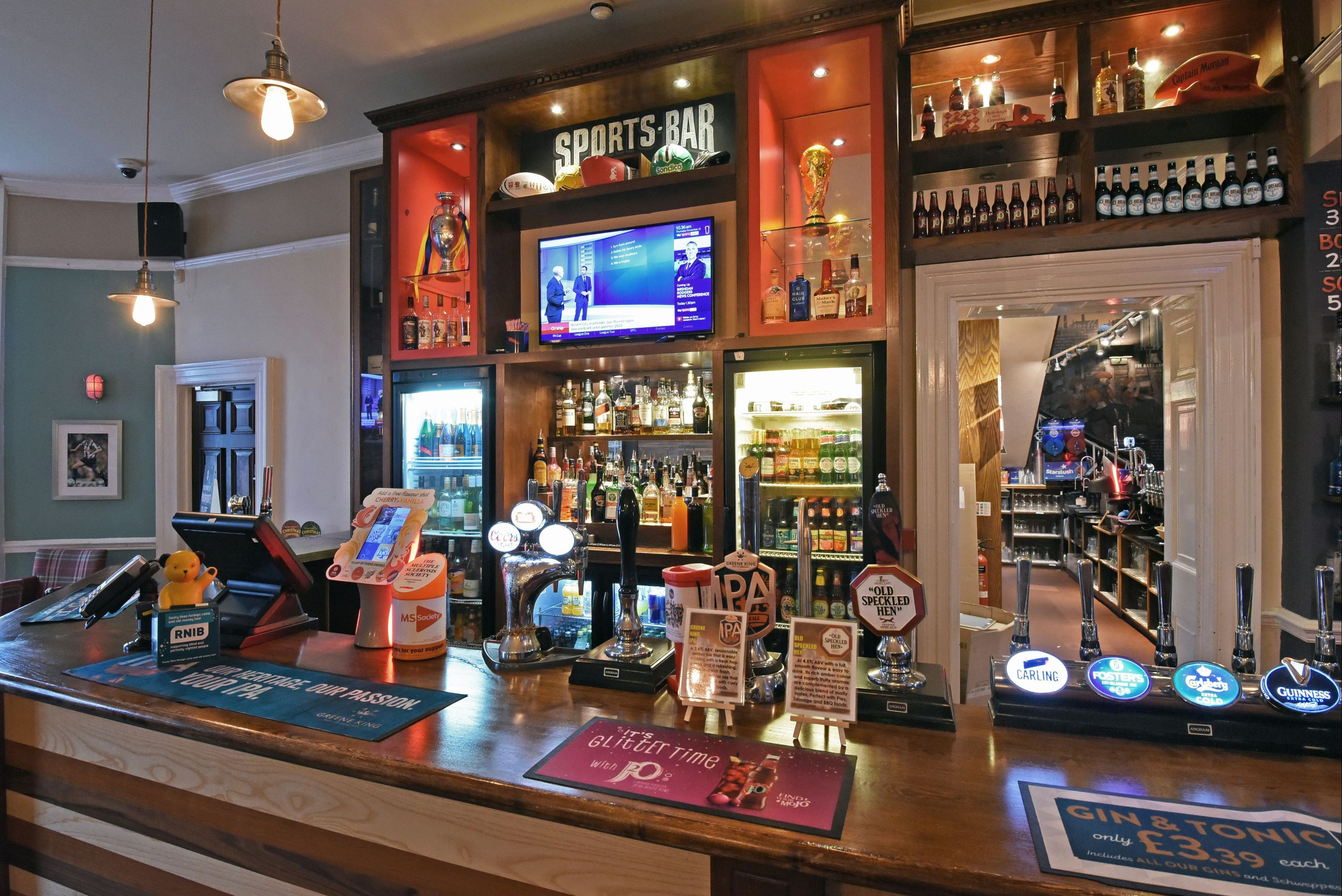 Bar
