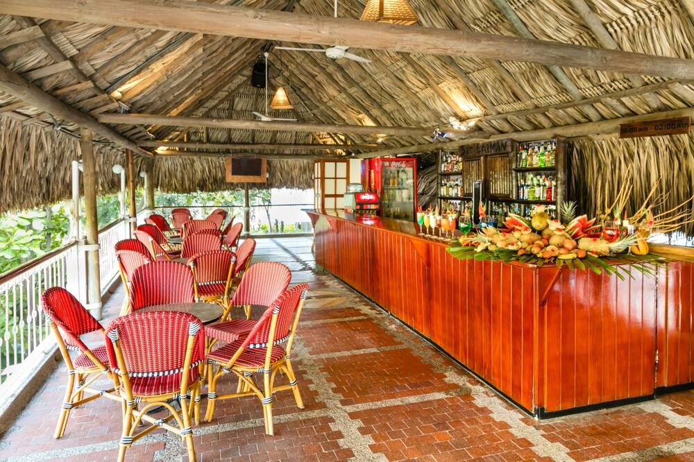 Bar