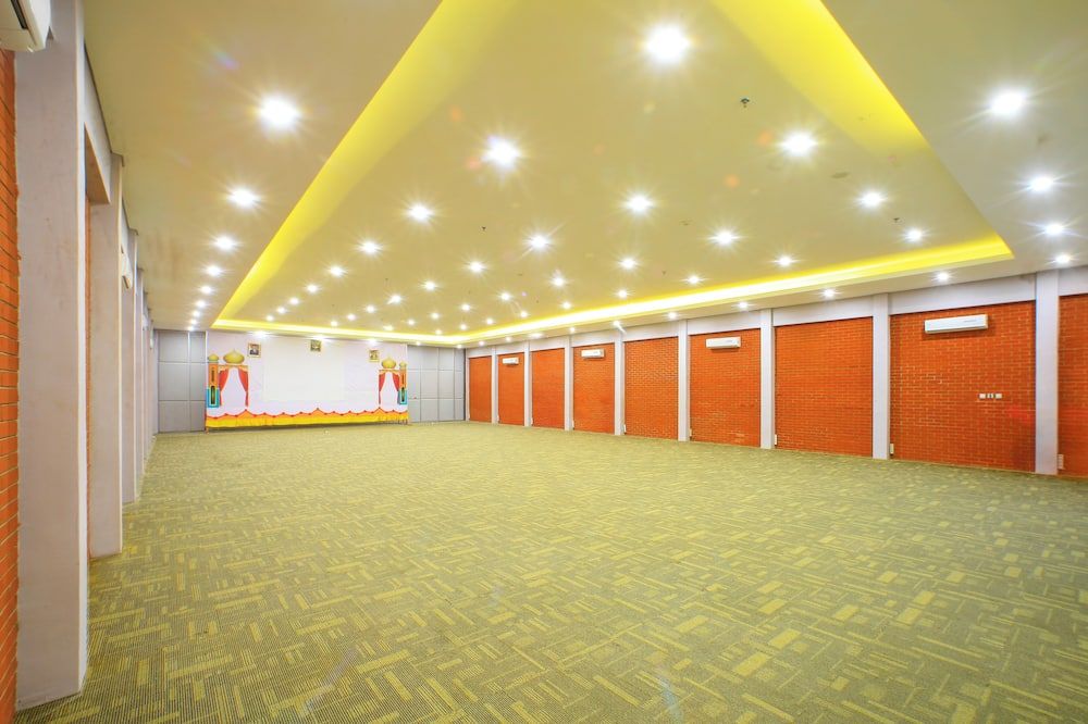 Hall