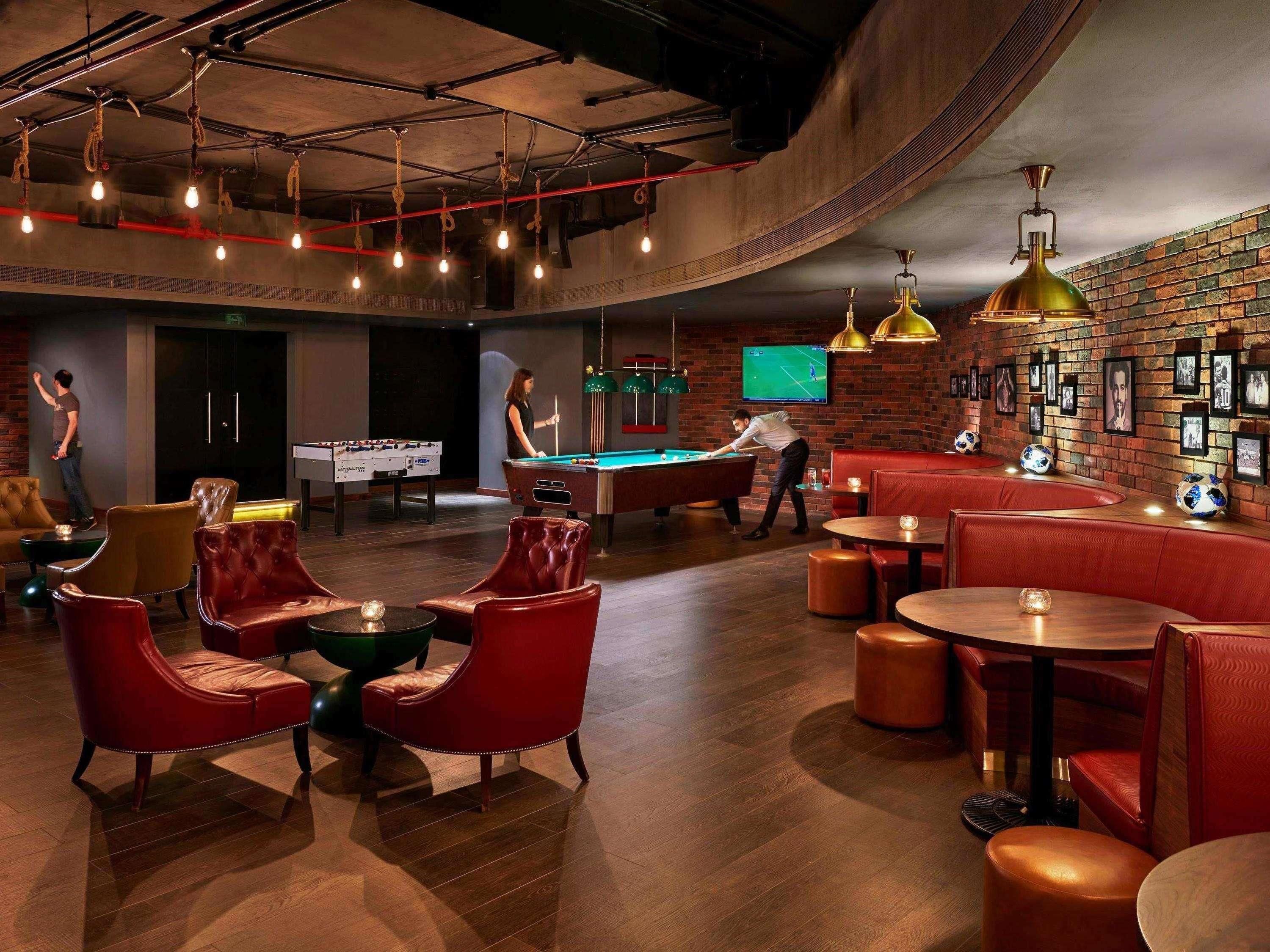 Bar