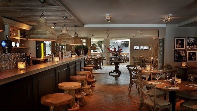 Bar