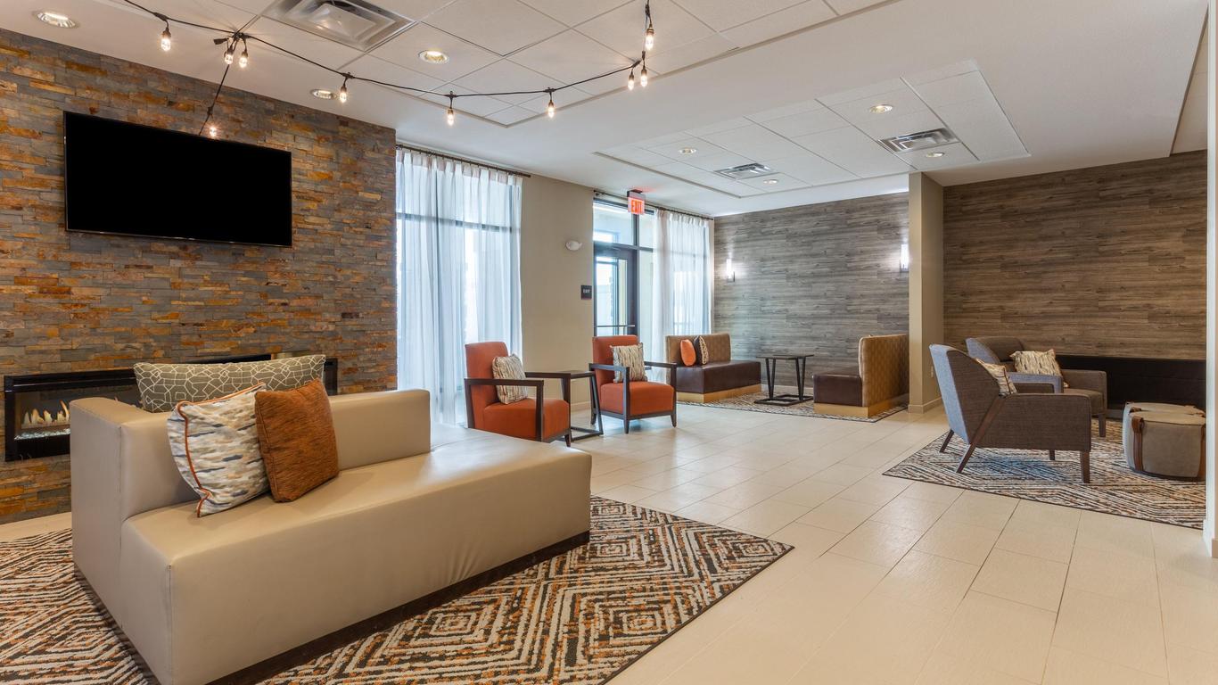 Candlewood Suites Fargo South-Medical Center, An IHG Hotel