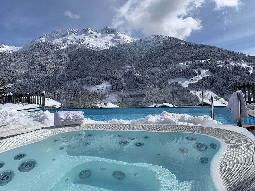 Svømmebasseng Foto