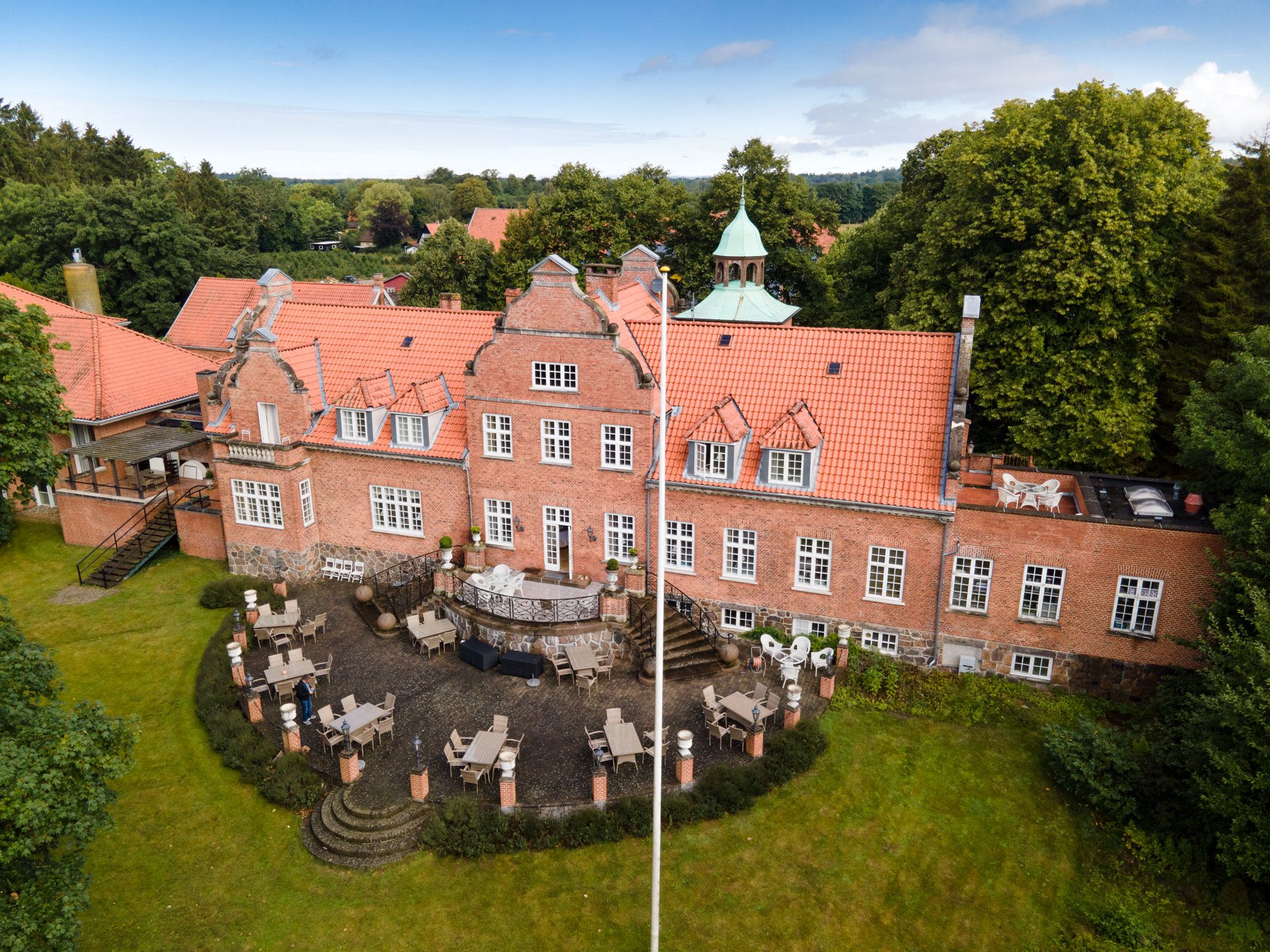 Svømmebasseng