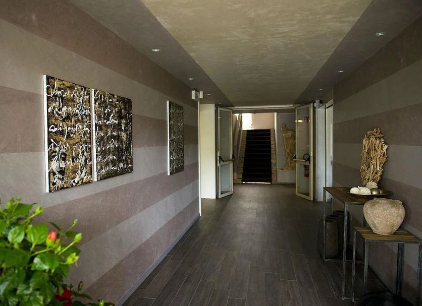 Hall Foto