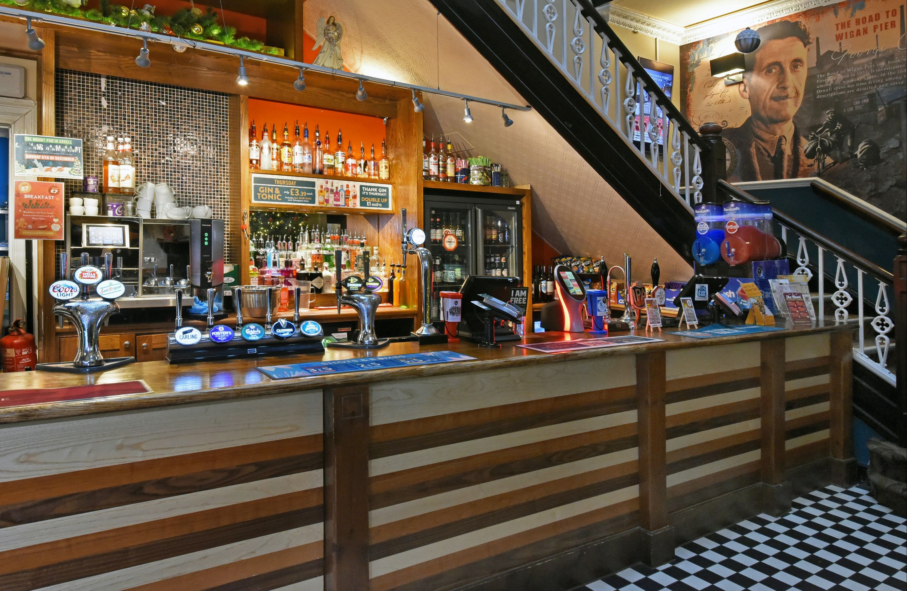 Bar
