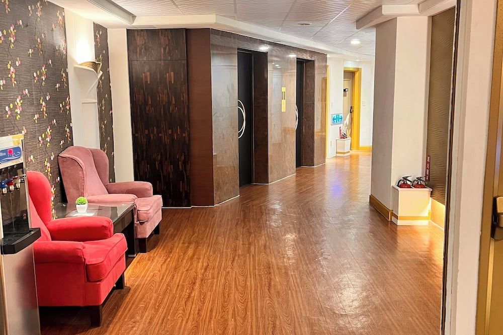 Hall