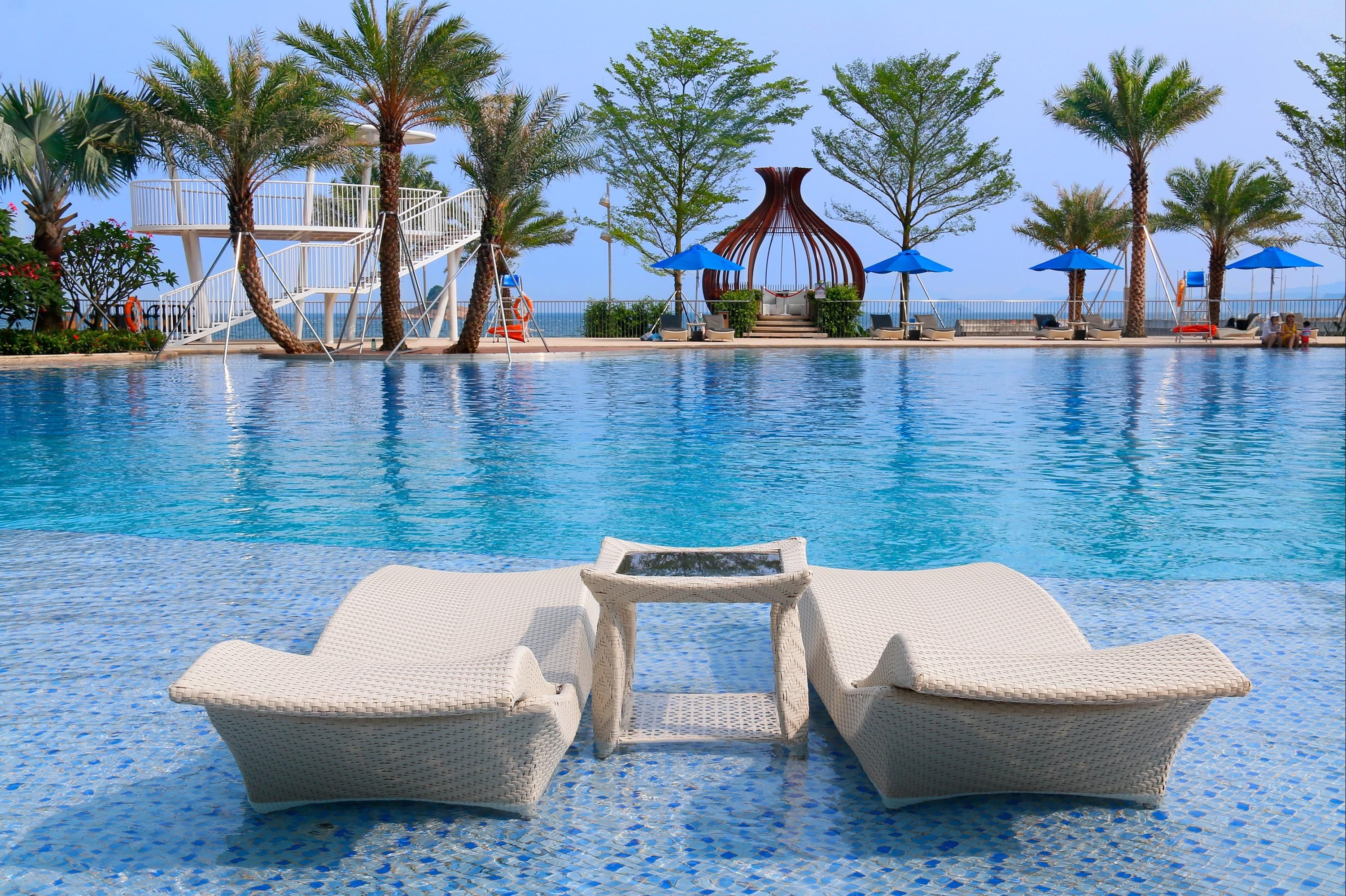 Svømmebasseng