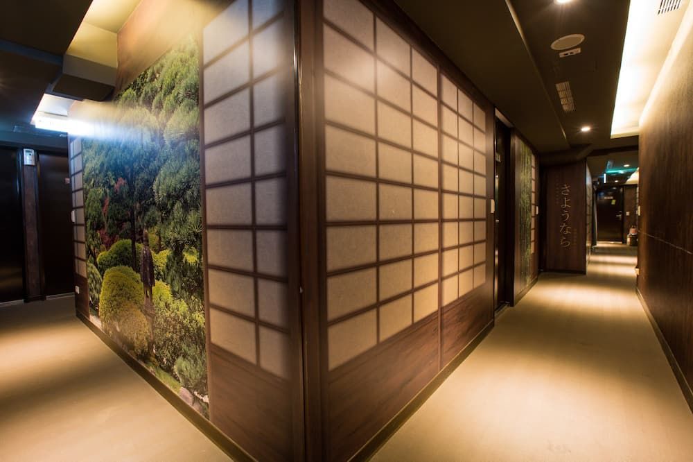 Hall