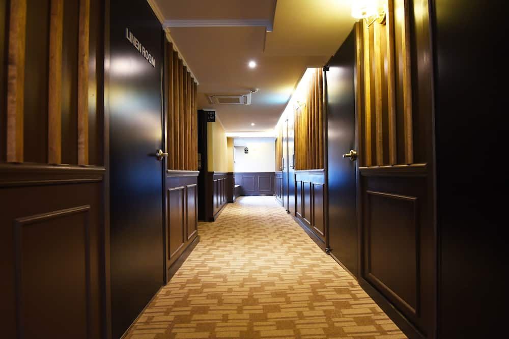 Hall