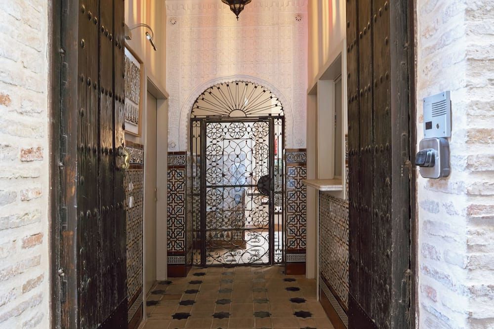Hall