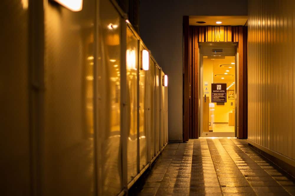 Hall