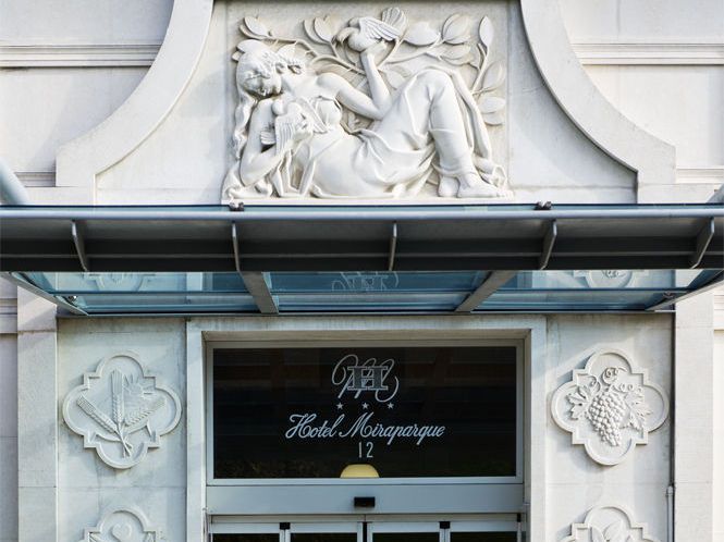 Hotellinngang