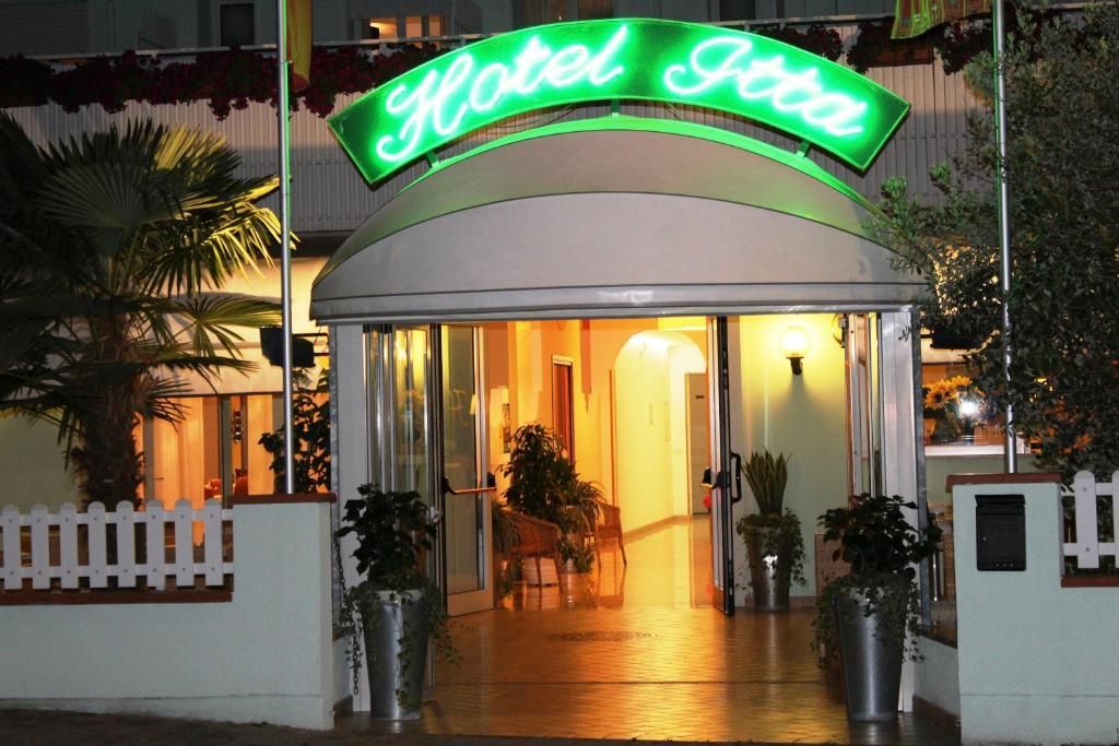 Hotellinngang