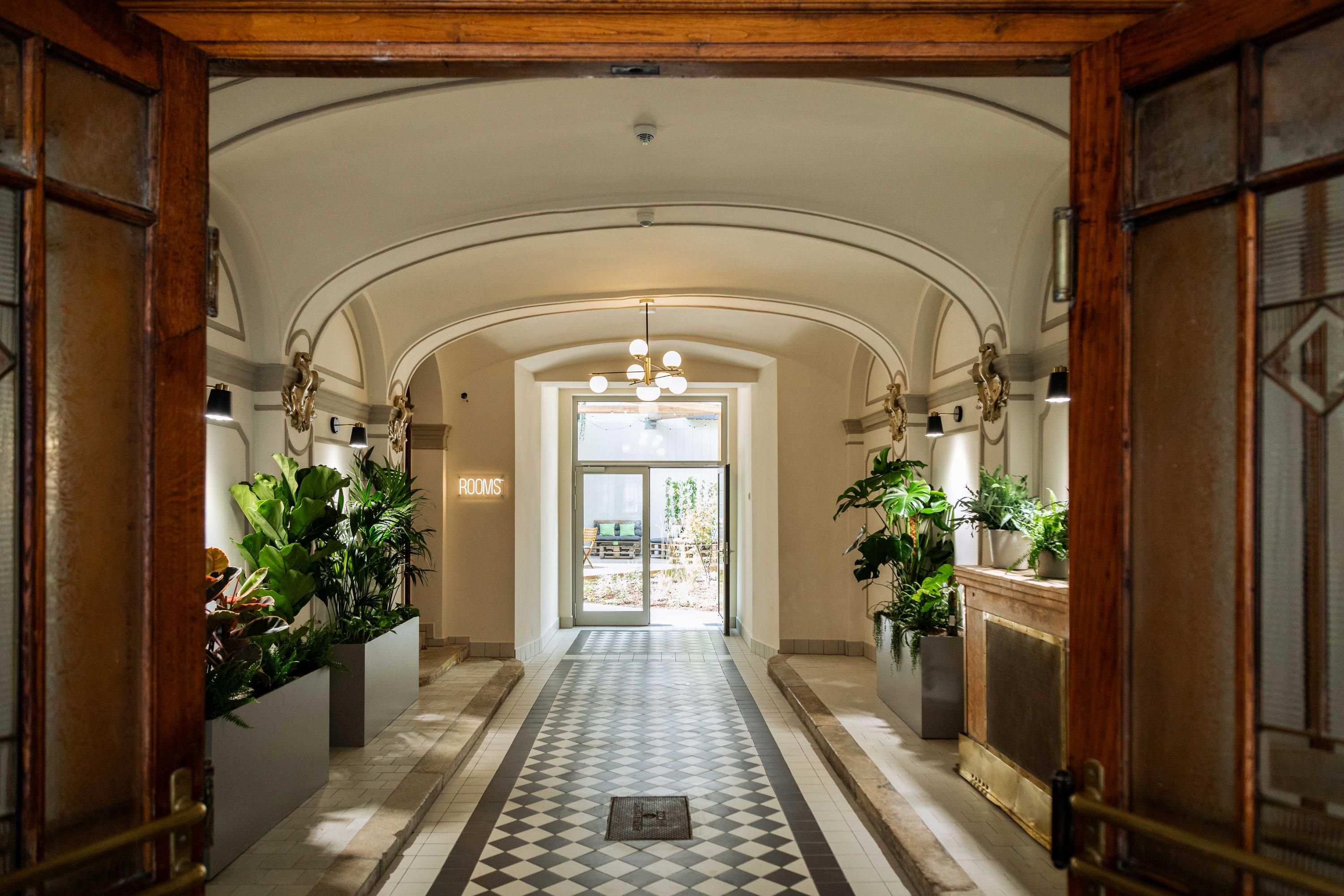 Hall
